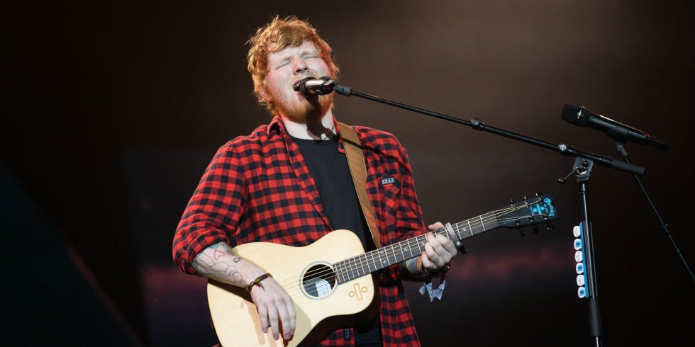 TheBestOfMusi12's tweet photo. Nella line-up del @FirenzeRocks ci sarà anche @edsheeran.  La notizia ha fatto discutere, facendo arrabbiare particolarmente gli  amanti del Rock. Secondo voi è stata una scelta sbagliata? Siete pro o contro a questo concerto? Su chi altro si poteva puntare? 
Commentate 🔥 https://t.co/RZklbOGJak