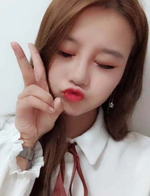 sgwolves2018's tweet photo. The new girl https://t.co/cvY6DJ7vX6  More photos and services please click on the website#singapore #sgmassage #singaporeescorts https://t.co/5dGEVHLtMd