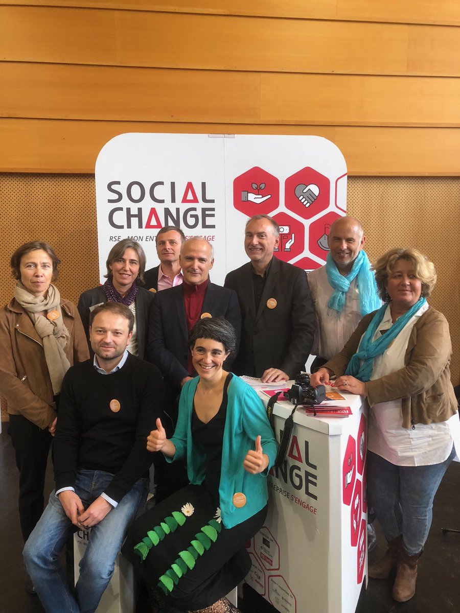 26000delouest's tweet photo. Forte présence des 26000 de l’Ouest à Social Change ! https://t.co/2v41rrRK9f