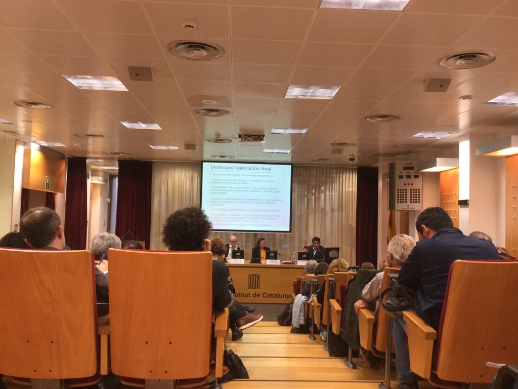 laramaest's tweet image. The risk of #Uberization depends on our capacity to innovate labour regulation. We don’t need new forms of independent contracts, they will just be new forms of dualization for Southern Europe. #foodforthought #VineMSCA thanks to Ignasi Beltran de Herendia @SociologiaUAB #QUIT