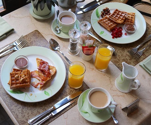 binnyshahpatel's tweet photo. Friday breakfast vibes at @elysiumhotel ! AD #VisitCyprus #YourCyprus #Jet2Cyprus @visitcypruscom @jet2pics Do you love Hotel breakfasts? 🥓🍽☕️😍 ⠀
#luxuryhotel #travel #travelgram #cyprus #cyprus2018 #fridayvibes #breakfastgoals #waffles #d… https://t.co/SAdXYZcZJ2 https://t.co/mH9icTd0sW