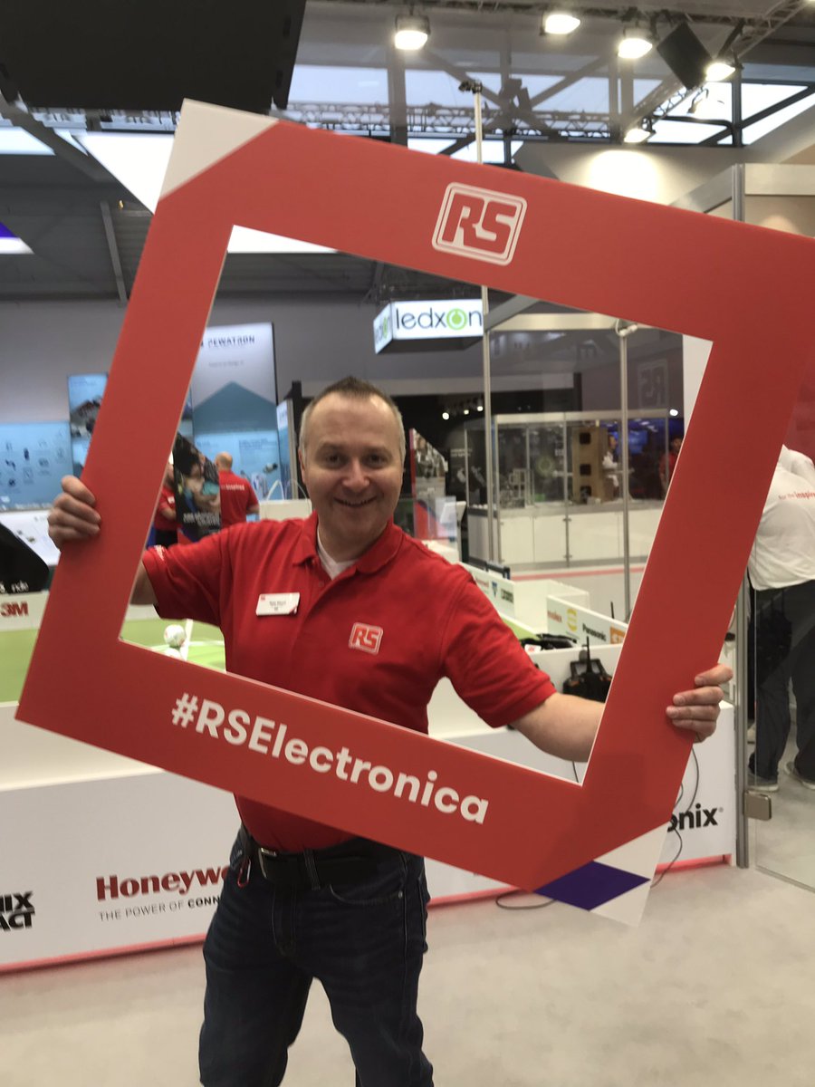 petenwood's tweet photo. Last day at Electronica 2018 on the @RSComponents @DesignSparkRS stand #EleBigStep https://t.co/Rk8BHtRHlb