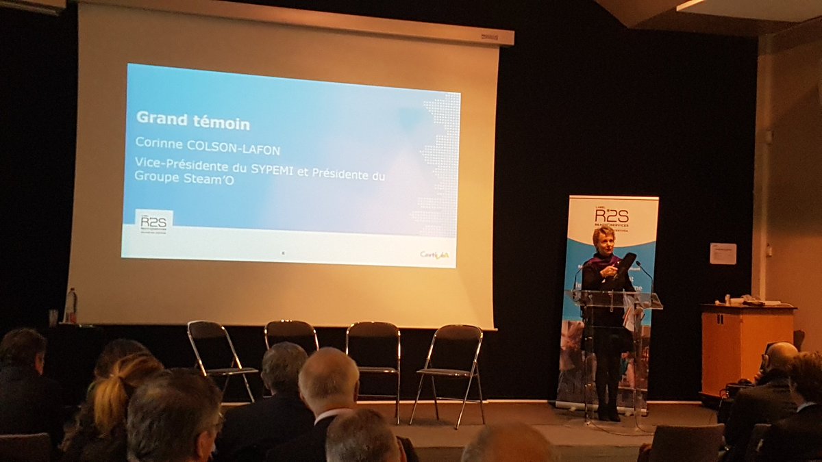 Sypemi_FM's tweet photo. @ColsonLafon Grand témoin de la conférence @CERTIVEA_ ce matin sur "le #numerique dans le secteur de l'#immobilier : nouveaux usages et nouveaux métiers". @Sypemi_FM https://t.co/E41K2oMIbP