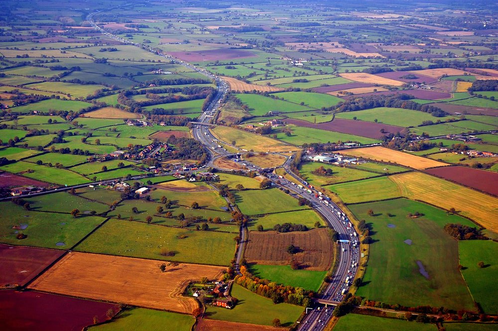 UKConstructionm's tweet photo. .@HighwaysEngland has awarded a multi-million pound #design #contract to @Ameyplc which will help shape #NorthWest #roads into the future. #motorways #aroads #infrastructure https://t.co/3SZsaDhATY https://t.co/2x5A5cmHYh