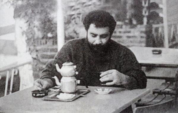 Harunsoydn's tweet image. #Dedim ya hiç yoktan susturuldu şarkımız. 
#AhmetKaya