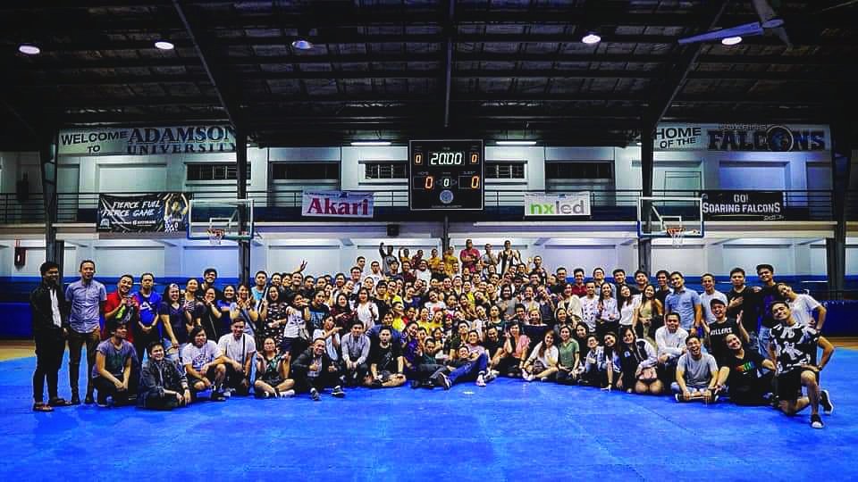 VanillaJez's tweet photo. Team ADAMSON: ONE BIG HAPPY FAMILY
#AUDYO
#PEP
#CAST
#CDC2018
#HakunaMatata https://t.co/POs86uPkiV