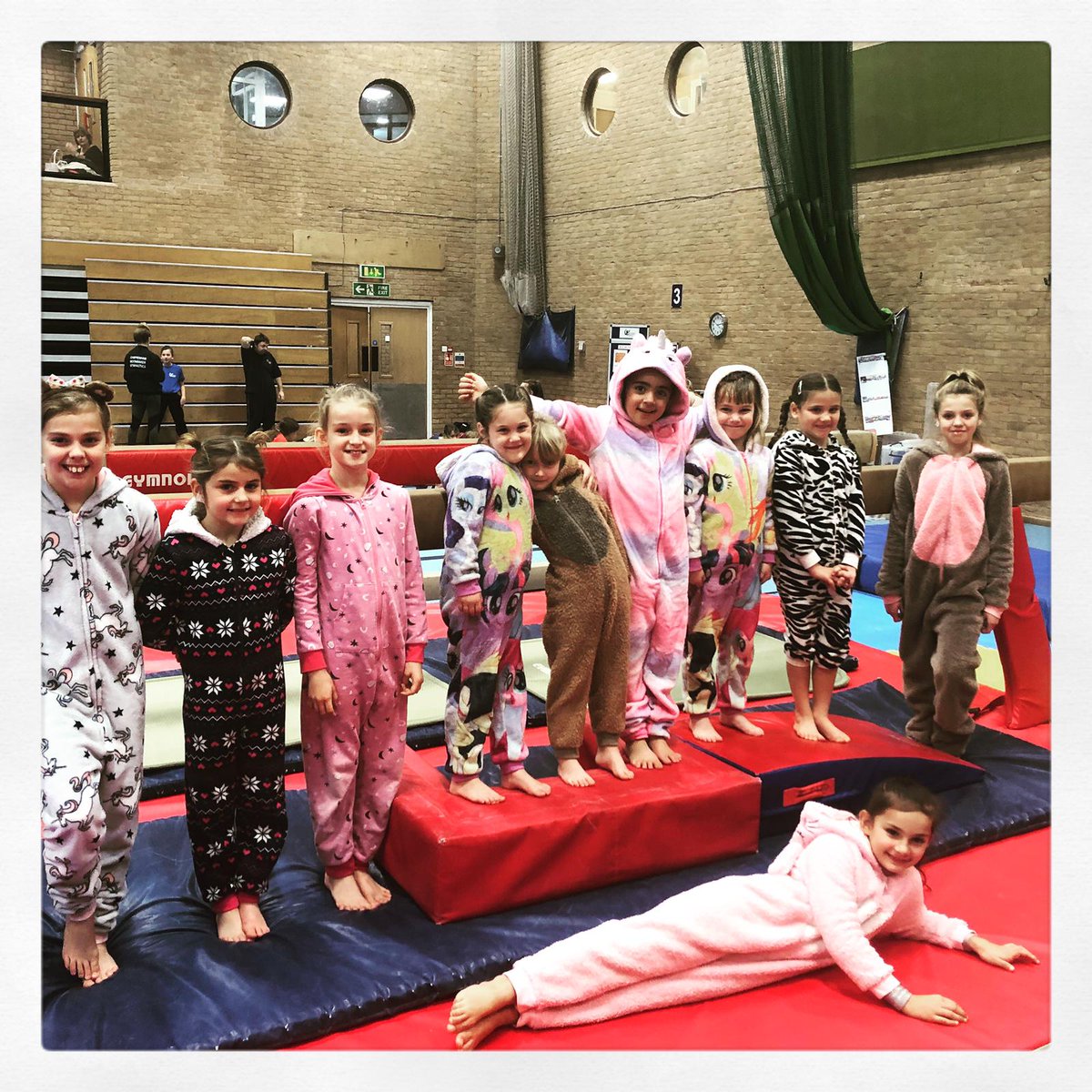 stevechipgym's tweet photo. #happy Friday everyone! Some of our #awesome #gymnasts in their #onsies for #Pudsey.. dont forget still time to #donate a £1 at the gym for #ChildrenInNeed #chippenhamcommunity 
#wiltshire #sport https://t.co/BwEWotMvuM