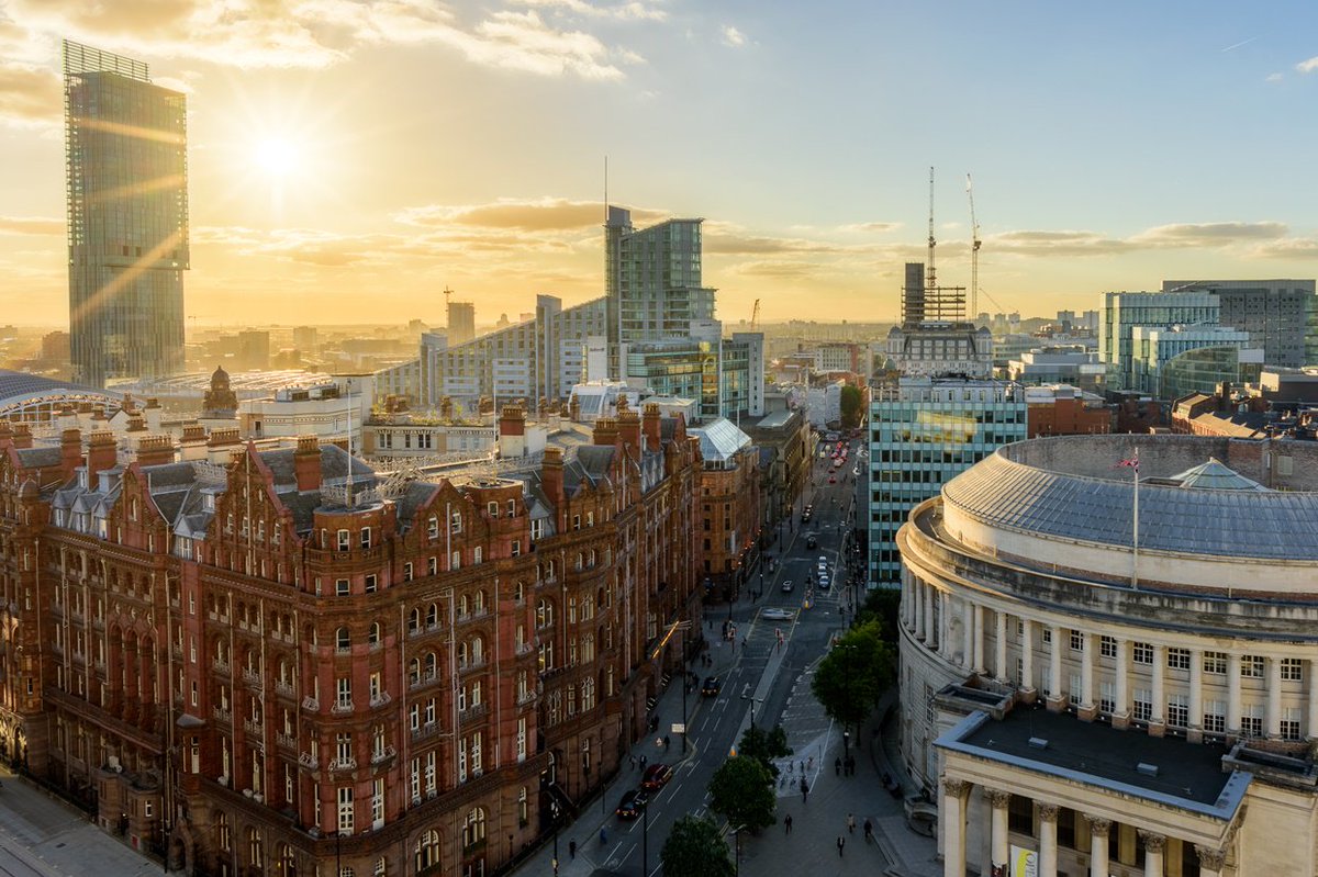 __IIOIIO's tweet image. The North West has the highest volume of BTR homes completed, in construction or in planning. The 'Generation Rent' is fast-becoming one solution to the UK's housing crisis, with tenures that offer more security and stability to renters. Read more at bit.ly/2Dl0Hzn