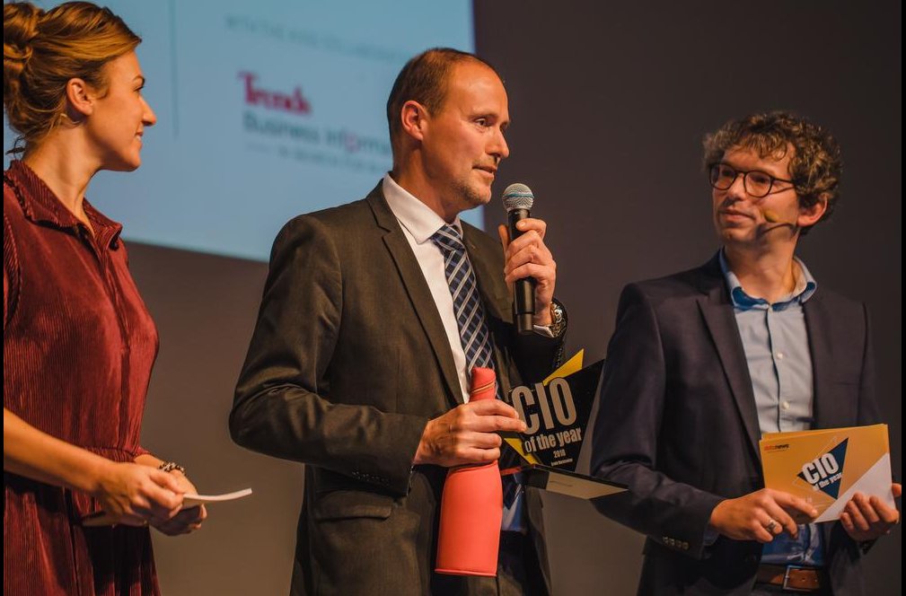 Proud! Congratulations to <a href="/ErwinVerstraele/">Erwin Verstraelen</a> , CIO of the Year 2018! 
Chief Digital Innovation Officer @ Port of Antwerp and Chairman of CIOforum Belgian Business! 
#ciooftheyear #innovation #cio #cdo