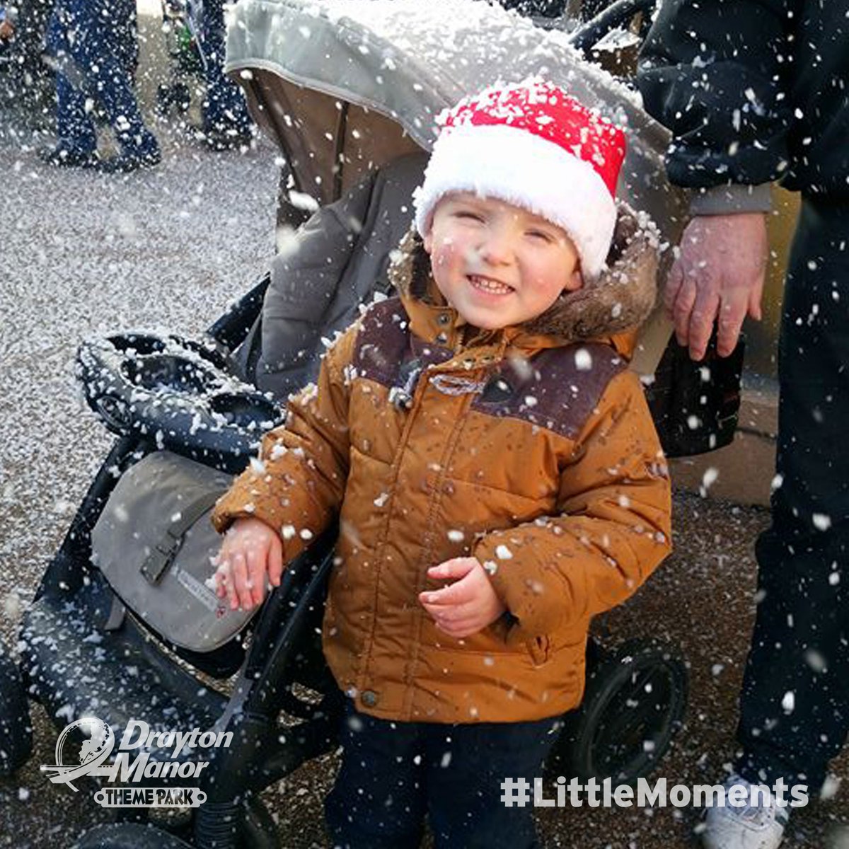 FREEBIE FRIDAY. To celebrate Magical Christmas starting TOMORROW, we are giving you the chance to WIN a family of 4 ticket, with a Father Christmas visit! All you have to do is LIKE and RT this post and let us know which of our festivities you are looking forward to the most.