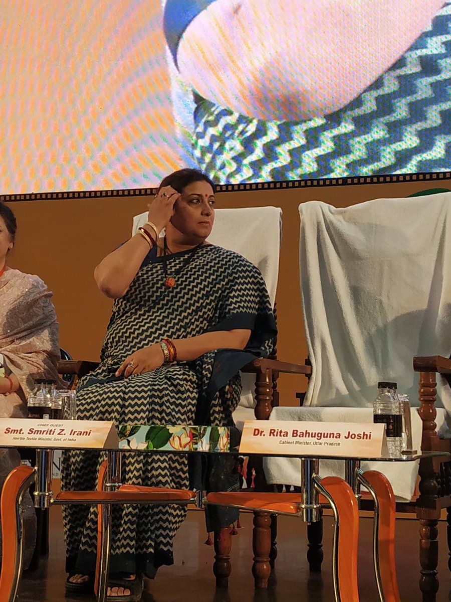 flofilmforum's tweet photo. #paneldiscussion #SmritiZIrani #creatingglobaopportunities #inconversation #filmscreening #workshops #masterclass #FFF18 #FLOfilmforum18 #trending
@smritiirani @pinkyreddy22 @timesofindia @ZoomTV @MumbaiMirror @Midday180 @ndtv @filmfare @instagram https://t.co/5k306IVZb0