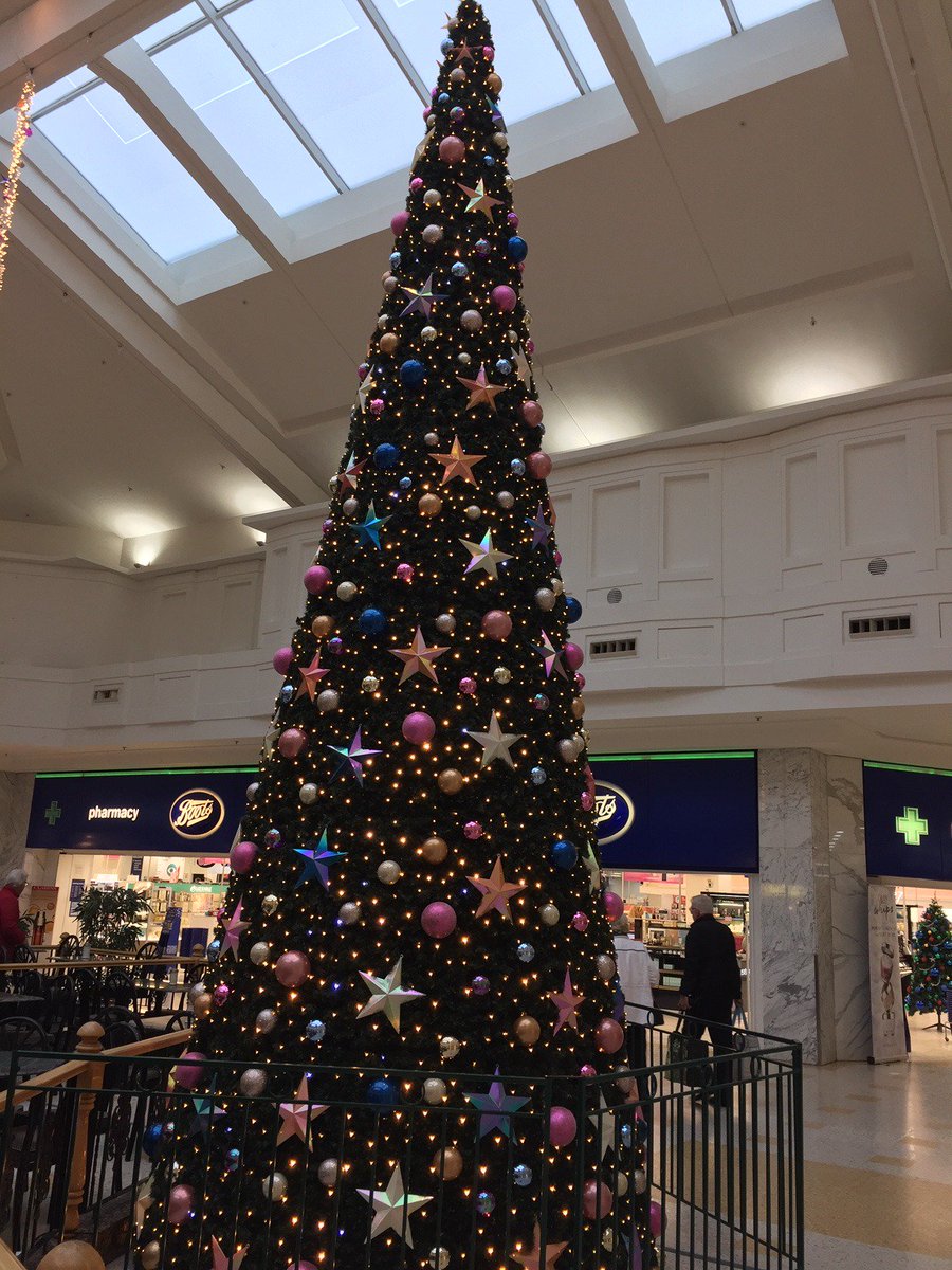 Christmas arrives in Eastbourne when the decs go up @Arndale_Centre. The shopping centre will soon be renamed The Beacon. Exciting times!
