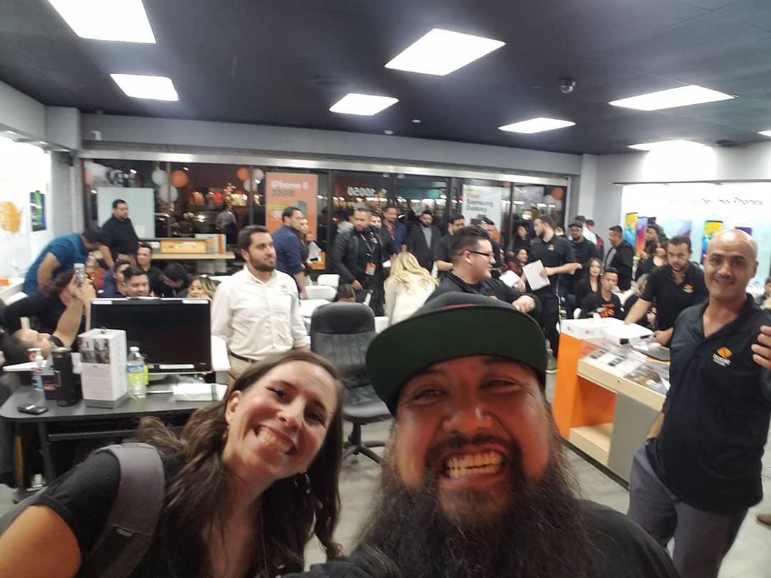 BoostShield_PCR's tweet image. #Work isnt work when you enjoy getting people riled up!  @boostmobile #BoostShield #2020Mobile #84DoorsAndGrowing #SupportThoseWhoSupportYou @2020MobileInc @Alicia_SPG @TimJamaal @SPG_Claudia @MarcecoSales
