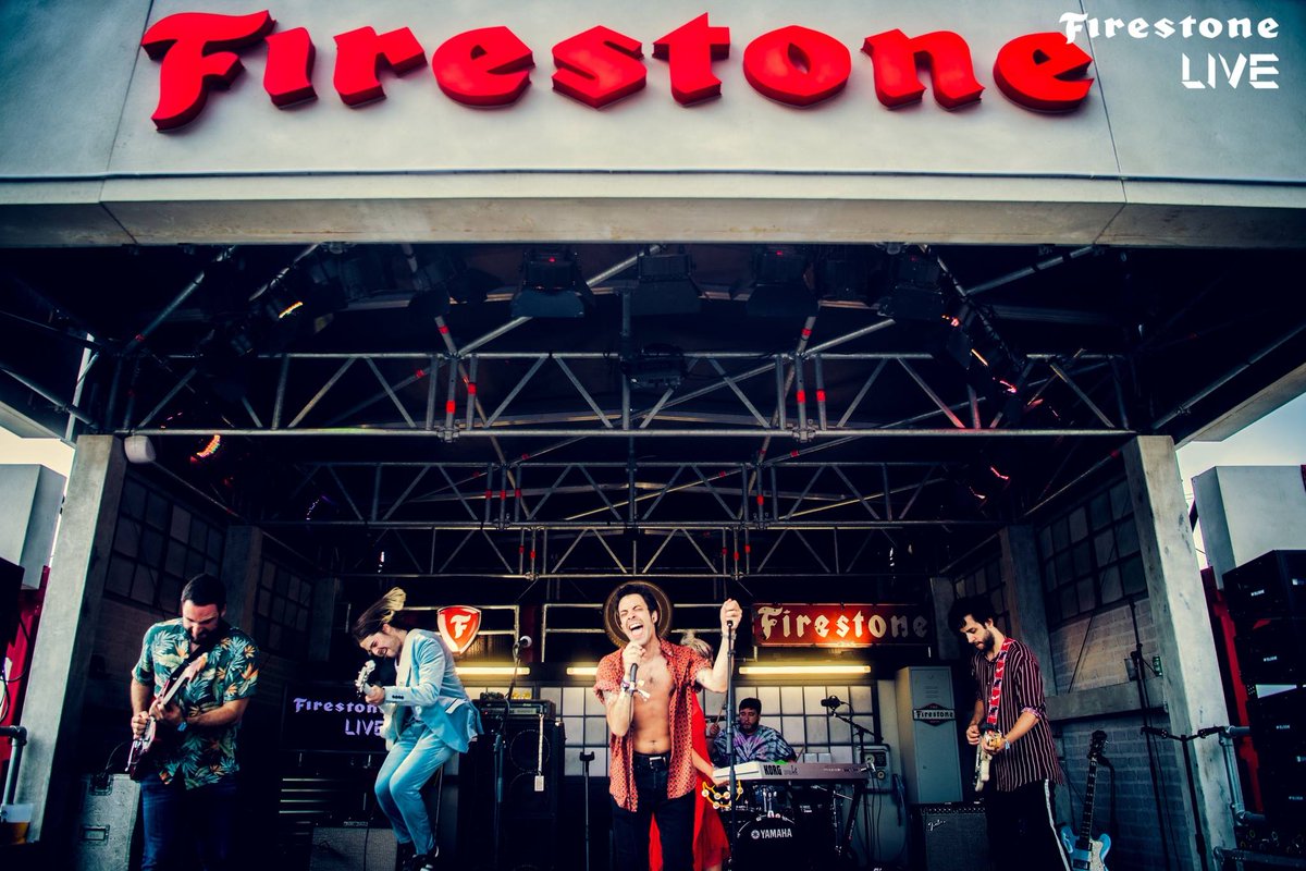 OctagonSpain's tweet photo. Anoche cerramos la segunda #RutaFirestone con la enorme voz de @iamnoranorman.

🚗 Hemos visitado siete ciudades acompañados de artistazos como @LaCasaAzulBCN, @Ltigerman, @xoellopez, @ArielRotOficial 🎤

#music #livemusic #conciertos #Madrid #Lisboa #Barcelona #ACoruña #Sevilla https://t.co/C3WwZDaox5
