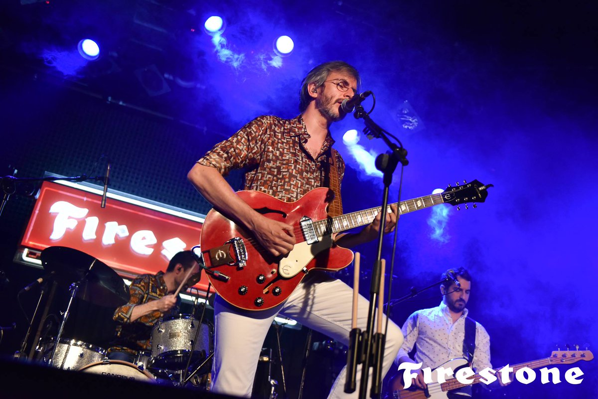 OctagonSpain's tweet photo. Anoche cerramos la segunda #RutaFirestone con la enorme voz de @iamnoranorman.

🚗 Hemos visitado siete ciudades acompañados de artistazos como @LaCasaAzulBCN, @Ltigerman, @xoellopez, @ArielRotOficial 🎤

#music #livemusic #conciertos #Madrid #Lisboa #Barcelona #ACoruña #Sevilla https://t.co/C3WwZDaox5