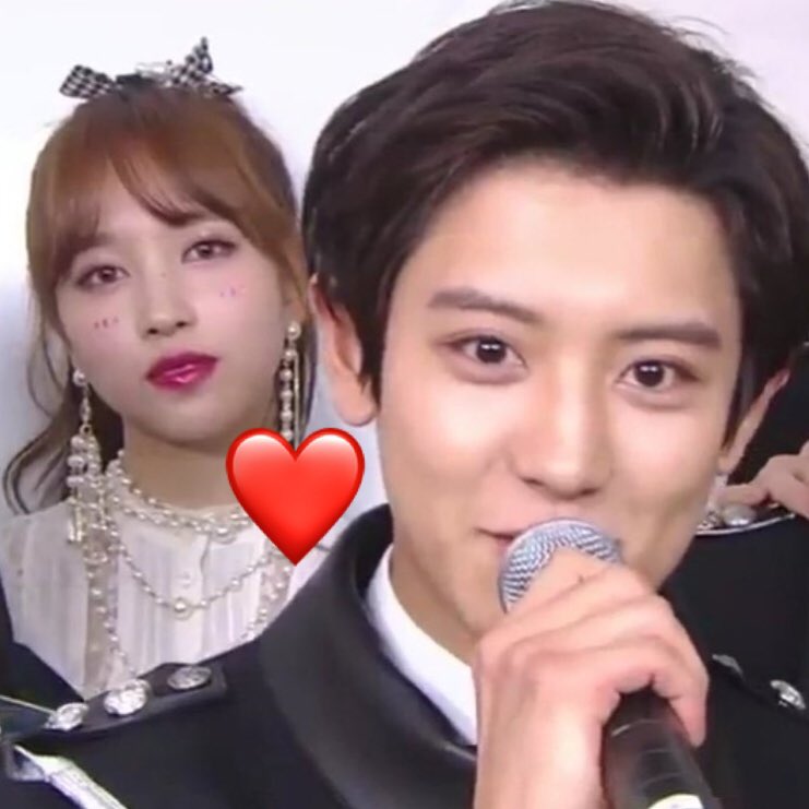parkchanbeol's tweet photo. mehehehehehe. @imnamyeon https://t.co/gP7b71uNSn