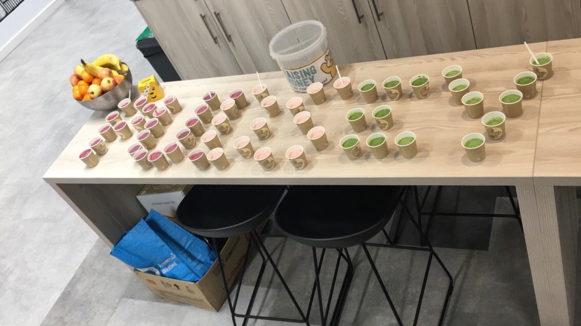 covuniaccomm's tweet photo. Start your weekend healthy with a freshly made smoothie🍎🍌🥭 for #ChildrenInNeed @BBCCiN - get donating! #ResLifeCov #BishopGate https://t.co/slQdco0SRw