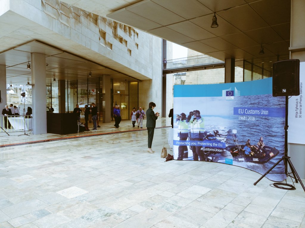 EU_Taxud's tweet photo. Today we are in Malta celebrating the 50th anniversary of the #CustomsUnion with representatives of customs administrations from around the EU.
cc @CustomsMalta #50cu https://t.co/C80Re6VJ0X