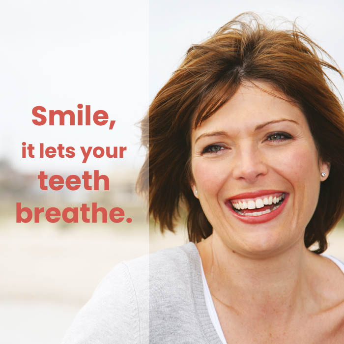 Feel confident about your teeth – don't hide your smile!