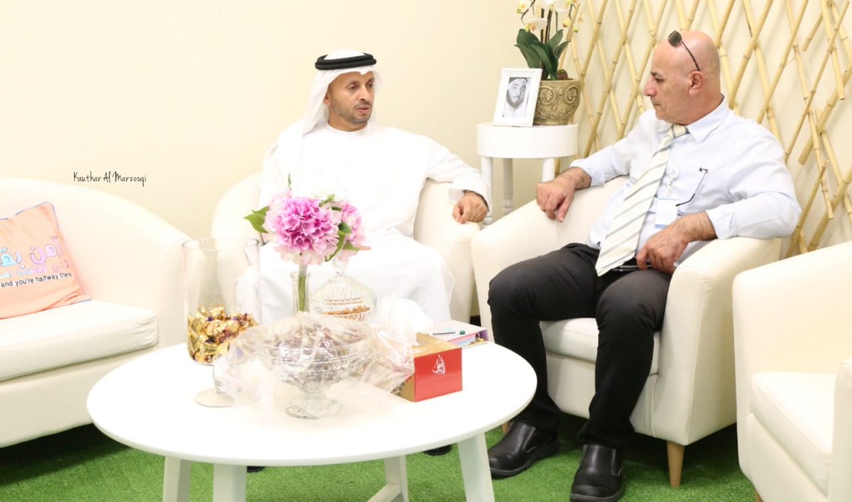 ATHS_AQB_Campus's tweet photo. كلمات بسيطة تعطي دافع كبير وقوي ومستمر للعطاء 
 "مدرسة السعادة" https://t.co/d9vavAKp5t