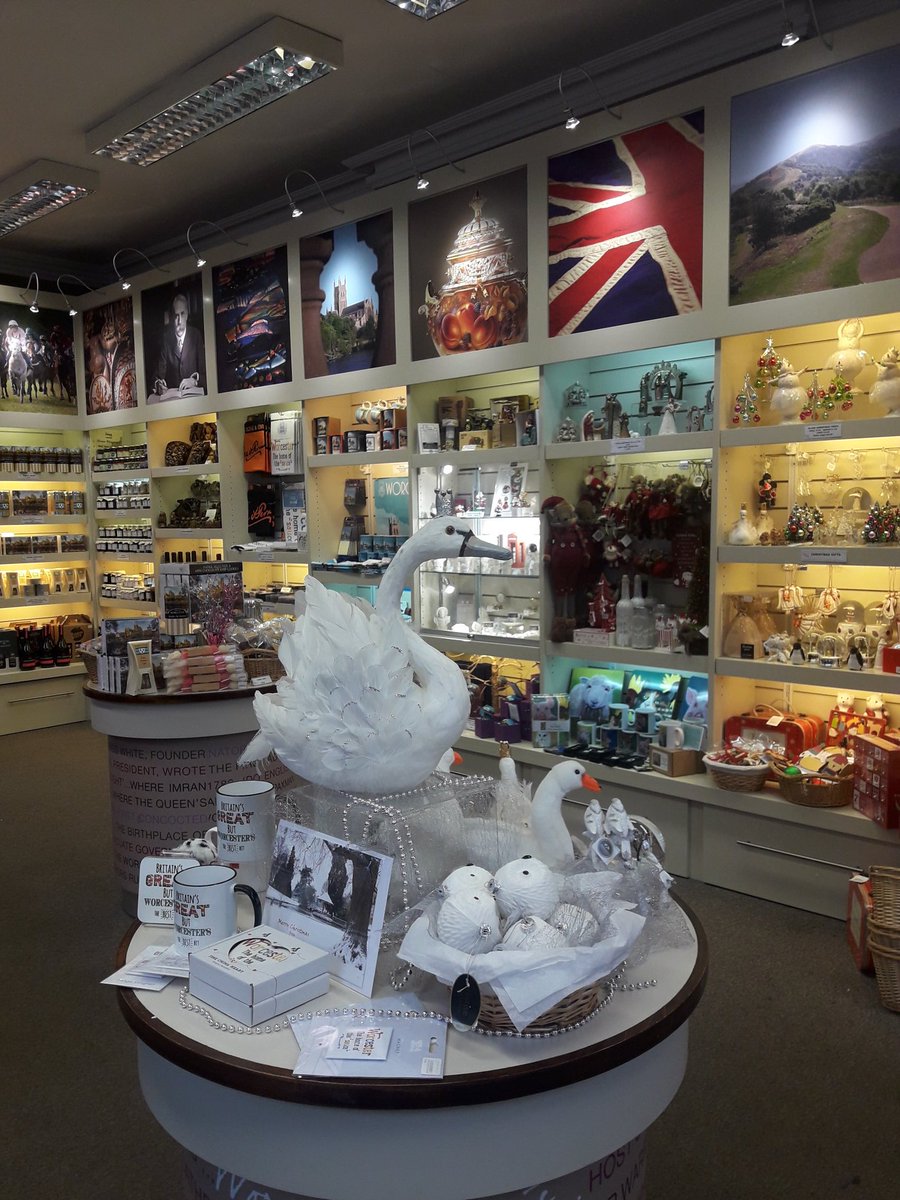 WorcesterTIC's tweet photo. Christmas Gifts available in Worcester Tourist Information Centre #Guildhall #christmas #VisitWorcester  #MyHighStreet #Worcester 🎅🎅🎁 https://t.co/9oK84hVaYM