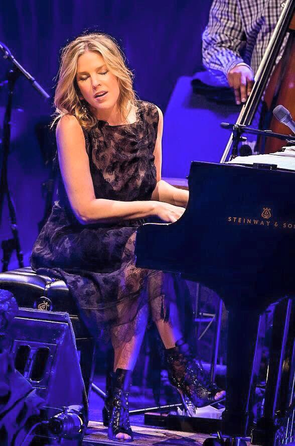 Happy Birthday Diana Krall! 