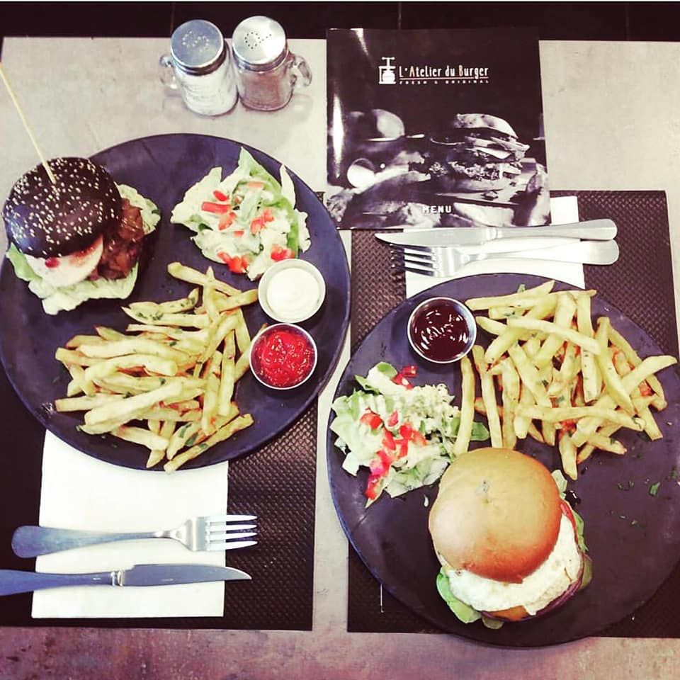 Si vous êtes du côté de Ivry, faites un détour par ==> L'Atelier du Burger 🍔 😉
📲: halrezo.com ==> commande, réservation et livraison de repas halal
#halrezo #restaurant #halal #restauranthalal #restohalal #halalfood #muslims #food #instafood #yummy #sweet #dinner