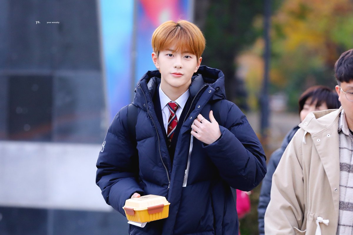 bominfiles's tweet photo. 181115 © your serenity.
✧*:･ﾟ #Golden_Child ｡ #골든차일드 ｡ #최보민 ｡ #보민 https://t.co/Bt9mO95tCz