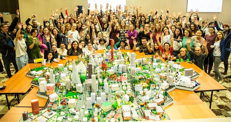 OrangeworksUK's tweet image. A new year means a fresh start with new goals and strategies in place. Get your team off to a great start at your 2019 kick-off event with City Build.

Crack the creative process and come at things from a new angle by coming together to design your very own city! #kickoffevents