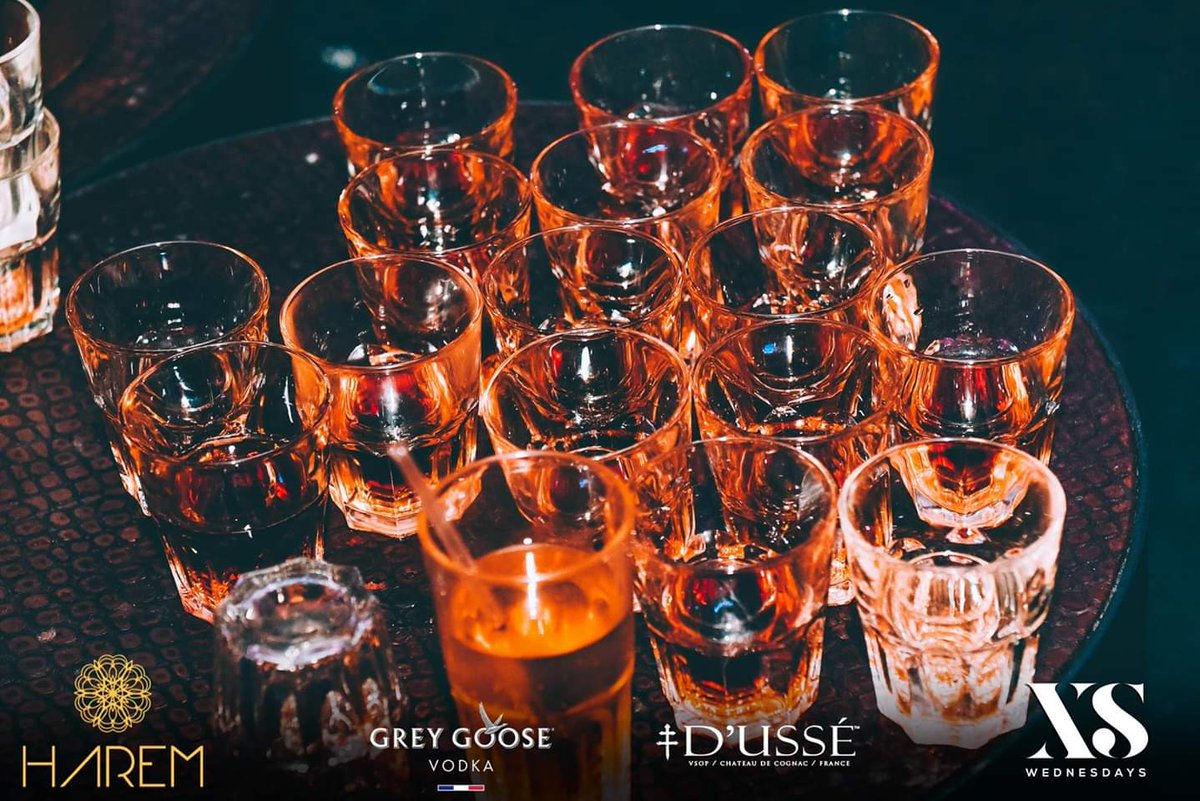 Liihlendimande's tweet photo. Tonight's mess loading.....

#HaremFridays
#BestClubInAfrica https://t.co/RzrcHgpJ1T