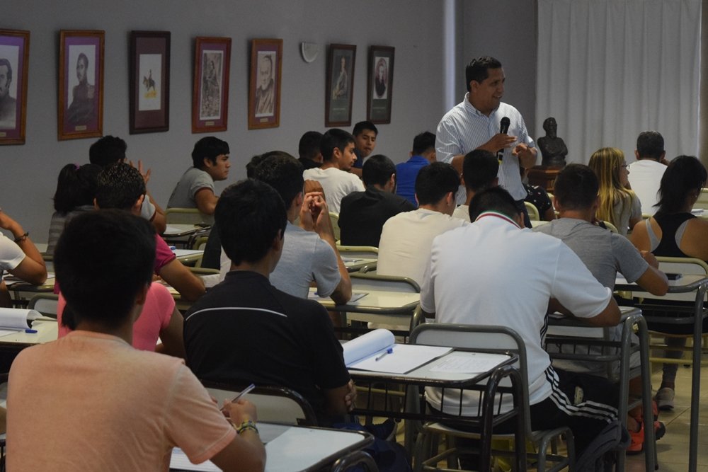 fguillesaavedra's tweet photo. Hoy se llevó a cabo el Workshop "La Educación Física en la IV Revolución Industrial". 
Agradecemos a las autoridades y alumnos del Instituto Superior de la Motricidad y el Deporte ISMODE por su colaboración y confiar en nuestra propuesta formativa. GRACIAS  Ismode https://t.co/l24C4dsoae