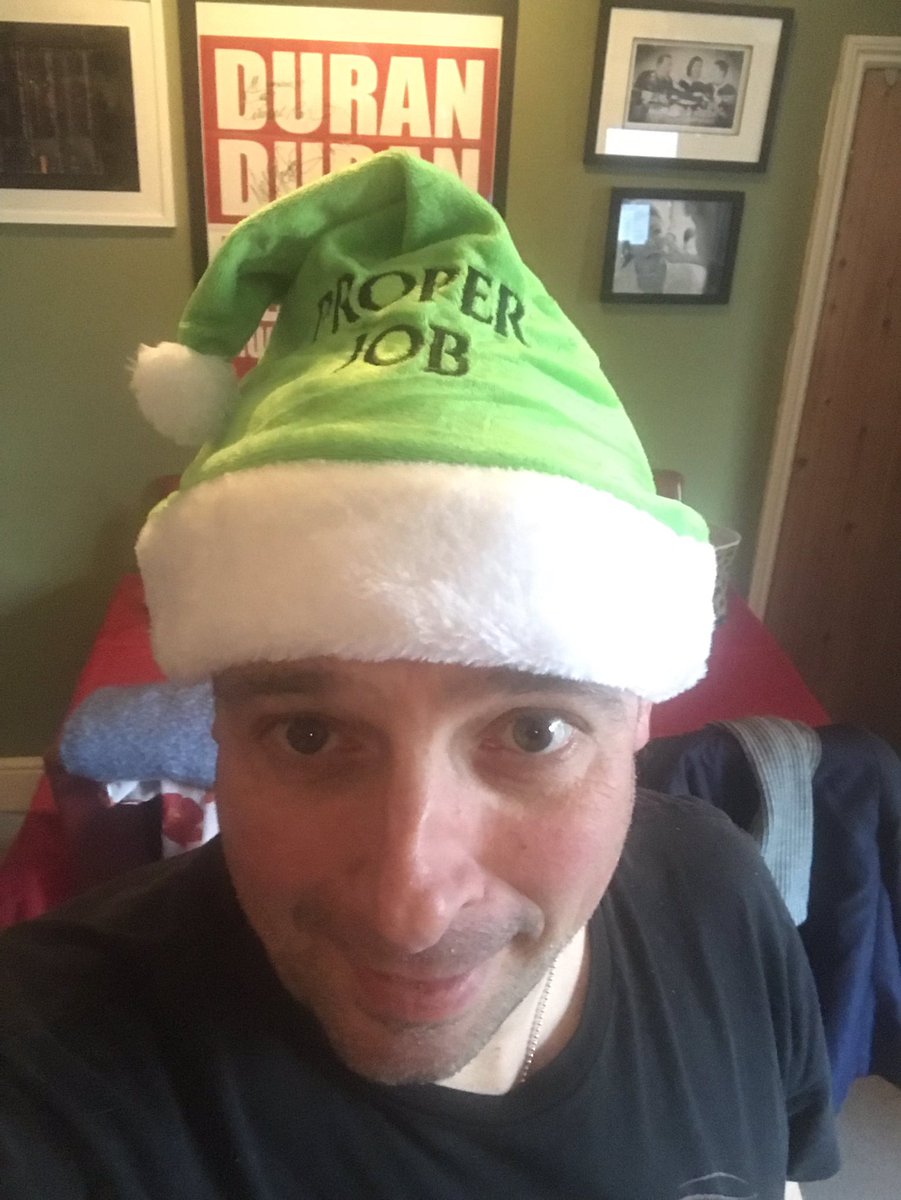 bathbadger's tweet photo. Ok, ready for a #properxmas now @properjobale @StAustellBrew ! #properjobambassador #properbo #properjob https://t.co/6Htq4qdcN4