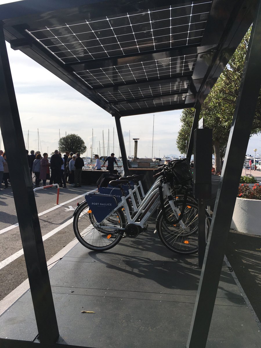 mobendi's tweet photo. Inauguration d'une de nos stations solaire de vélos électriques partagés à #PortGallice @AntibesJuan @CCIcotedazur @rivieraports ! Le service aux plaisanciers est mis à l’honneur. #VeloPartage #velolifestyle #velotourisme https://t.co/iEihwMjCoH