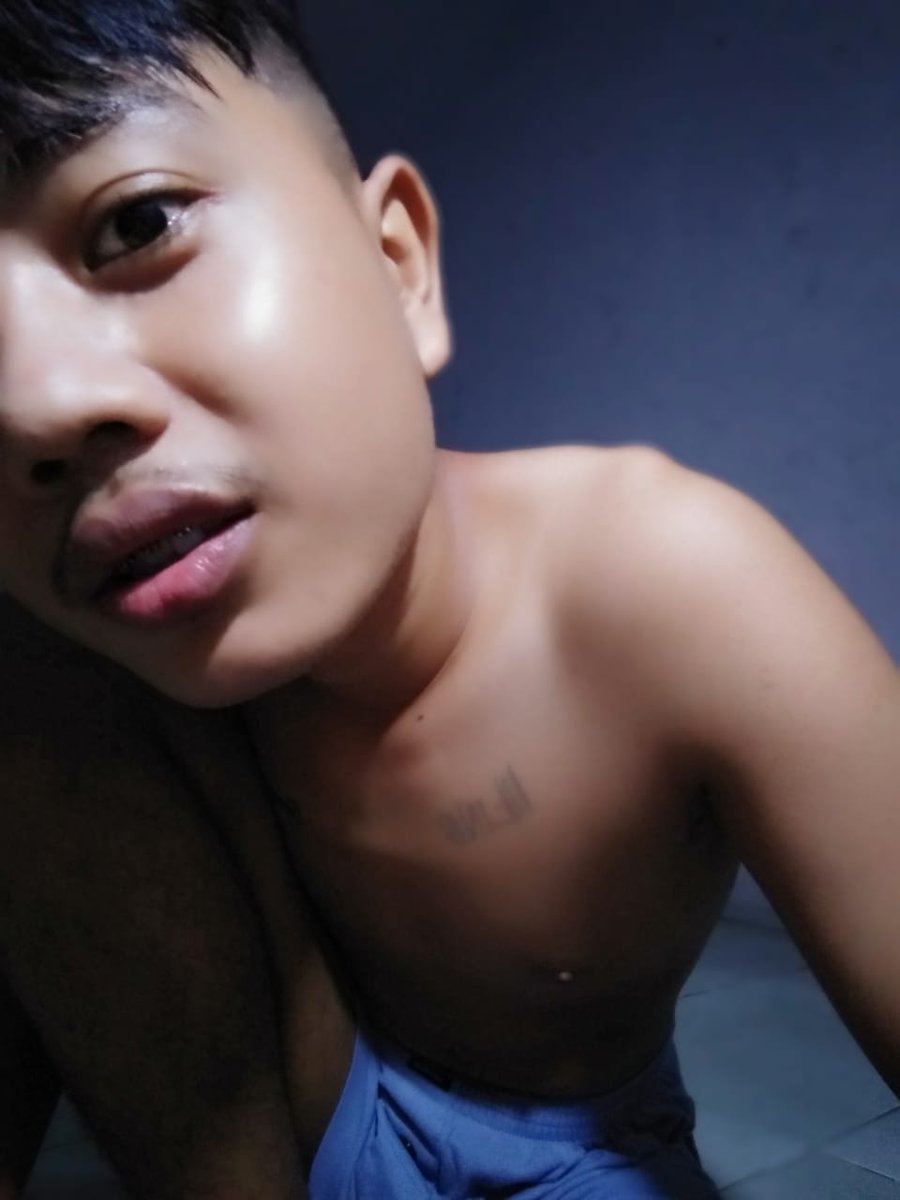 Iting071's tweet photo. 082122992842 
Yang serius aja 
Tanggerang cipondoh: * 
DM aja ya sayang https://t.co/i9WjNnO5QN