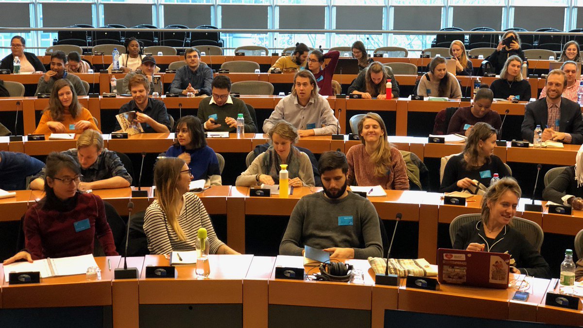 LDE_Master_GMD's tweet photo. Start of today’s site visit of GMD students to Brussels, the @europeanparliam, the heart of the European governance of migration, with @TDHuddleston @ENAREurope https://t.co/cXDTn4VOsb