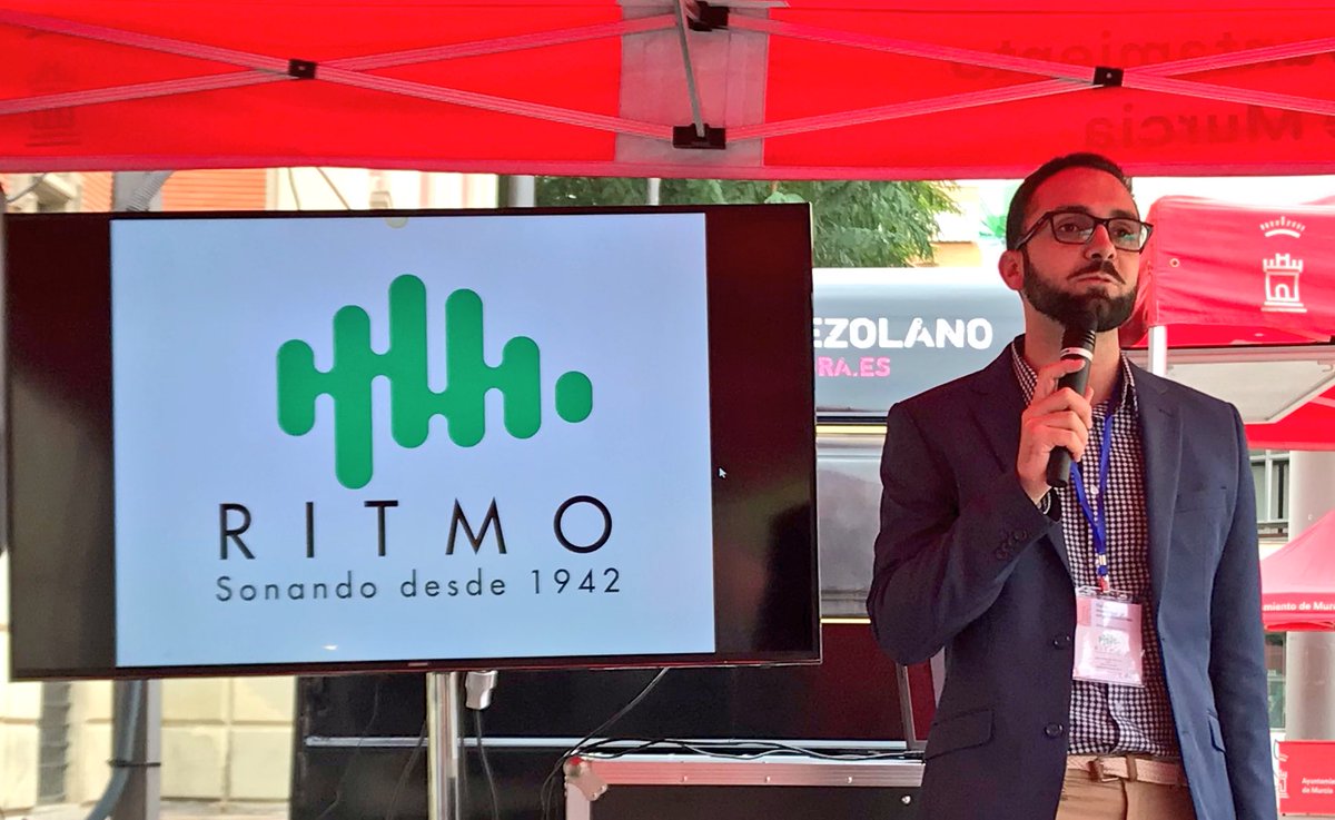 RitmoMusicShop's tweet photo. Esta semana hemos participado en la "III Feria municipal de emprendedores" organizada por el Ayuntamiento de Murcia.
Dimos a conocer nuestra nueva imagen y modelo de negocio.

 https://t.co/qhK774o9kr Sonando desde 1942. https://t.co/Rt7QybE94L