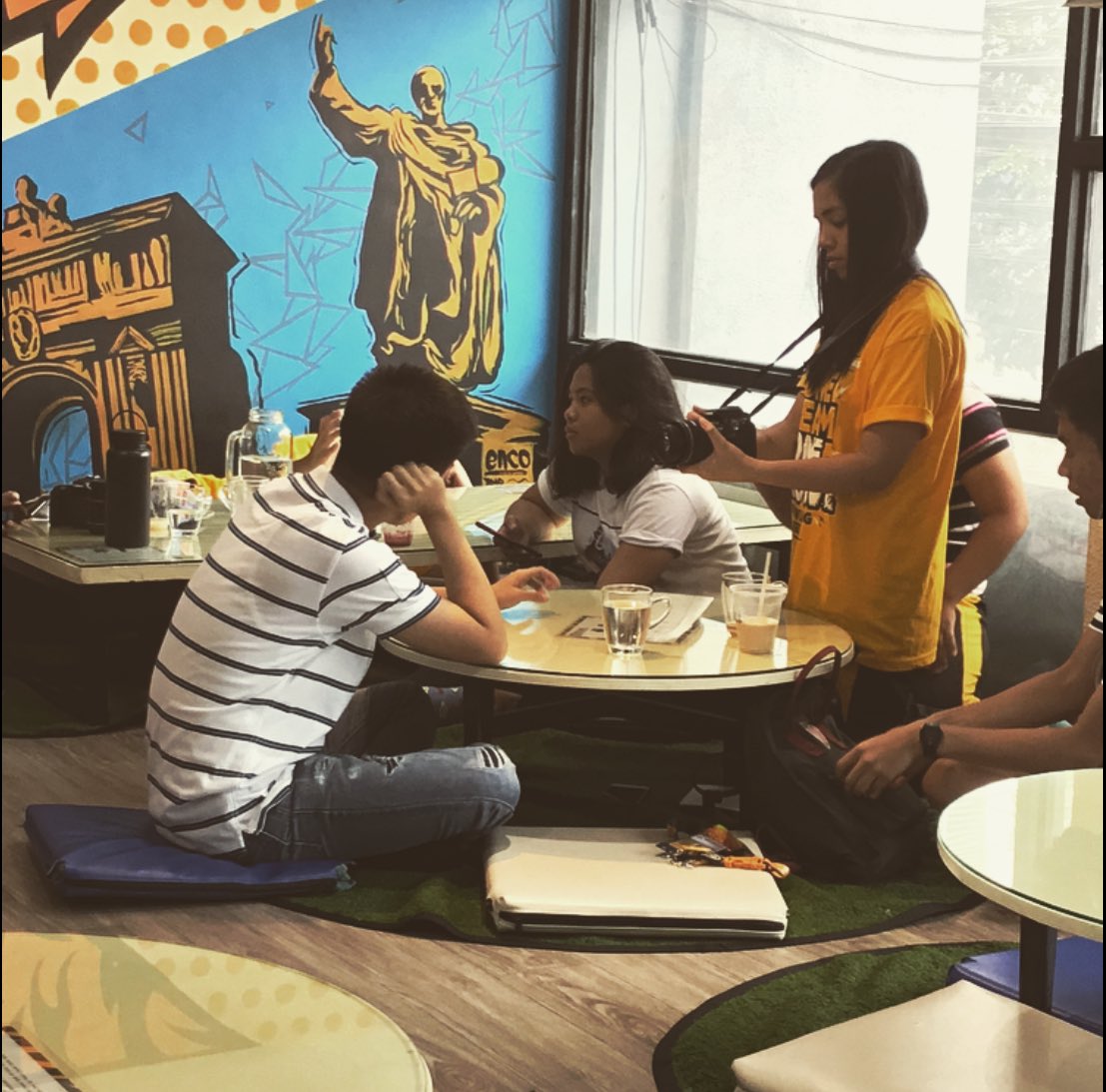 cafe_tomas's tweet photo. Shooting? Birthdays? Bridal showers?

For any event, we got you covered! Dito ka na sa sulit. Dito ka na sa Café Tomas!

#cafetomas #ust #ustcafe #pnoval #events #thomasian #thomasiancafe #yourcafe https://t.co/Rk9ztjJ8Ht
