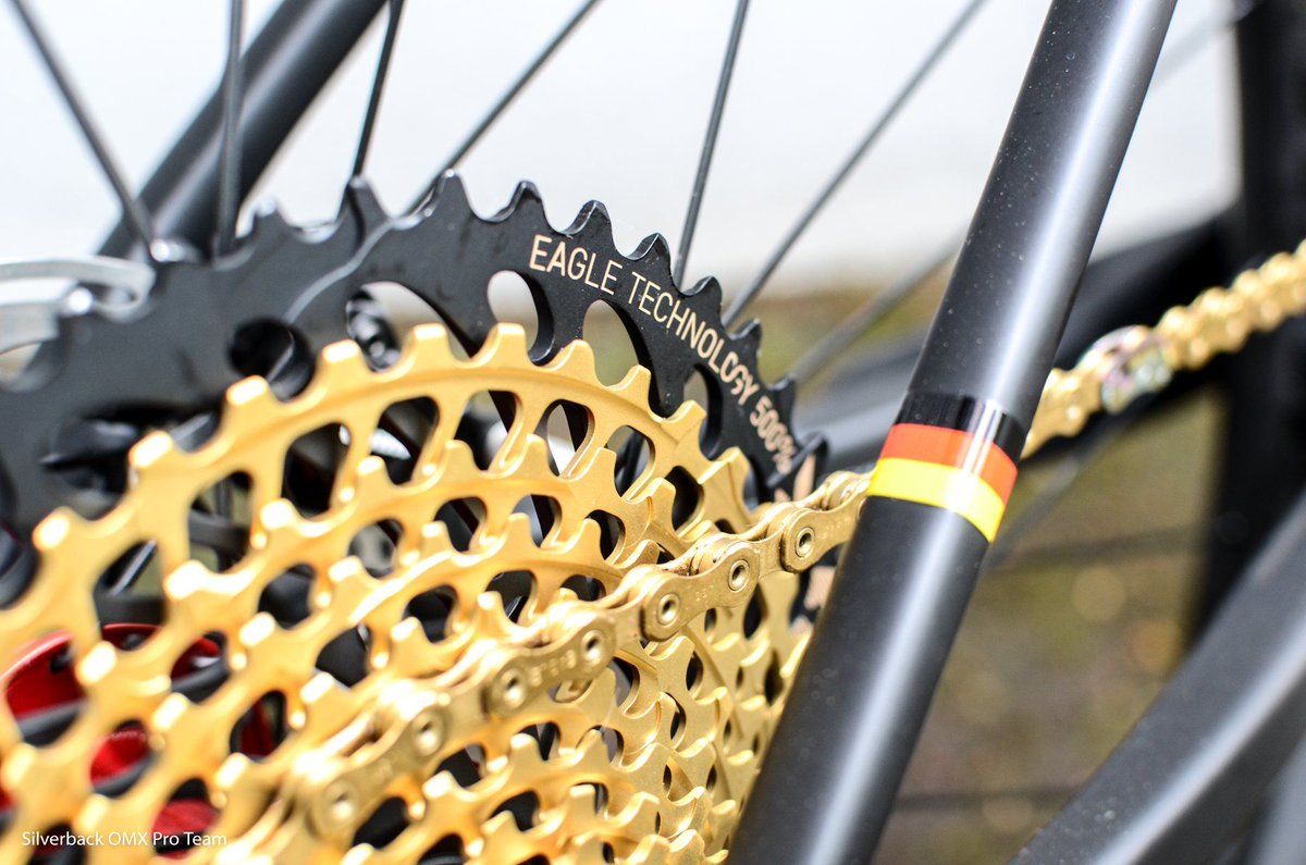 The SUPERSPEED SBC Carbon bike comes with A SRAM GX Eagle 12 Speed, 500% Ultra-wide Range. buff.ly/2JFANHA  #SilverbackBikes #SRAM