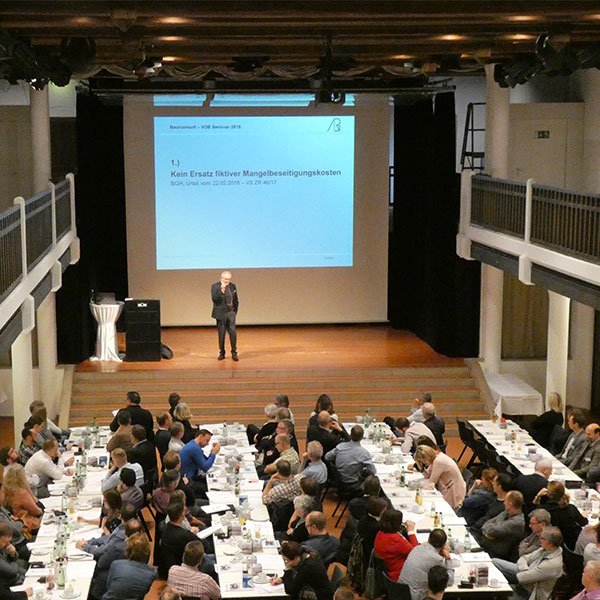 baurconsult's tweet photo. #VOB #SEMINAR 2018
Auch in diesem Jahr fand unsere Veranstaltung mit Herrn Prof. Dr. jur. Bernhard Rauch großen Anklang: Wir konnten über 240 Gäste zum 28. VOB-Seminar in der Stadthalle #Haßfurt begrüßen.
#Architektur #Ingenieurbau #BAURCONSULT #Bauvertragsrecht https://t.co/Ck8hlutvcn