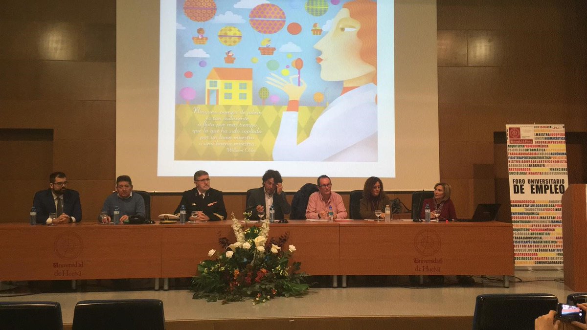 empleo_uhu's tweet photo. ¡¡¡GRACIAS!!!
Miles de gracias a todos los ponentes del XVII FORO DE EMPLEO Y EMPRENDIMIENTO DE LA UNIVERSIDAD DE HUELVA y a todos los asistentes, que hicieron posible que fuese un gran éxito. #empleo, #emprendimiento, #huelva, #foro2018, #universidad https://t.co/iFMWQZCfRX