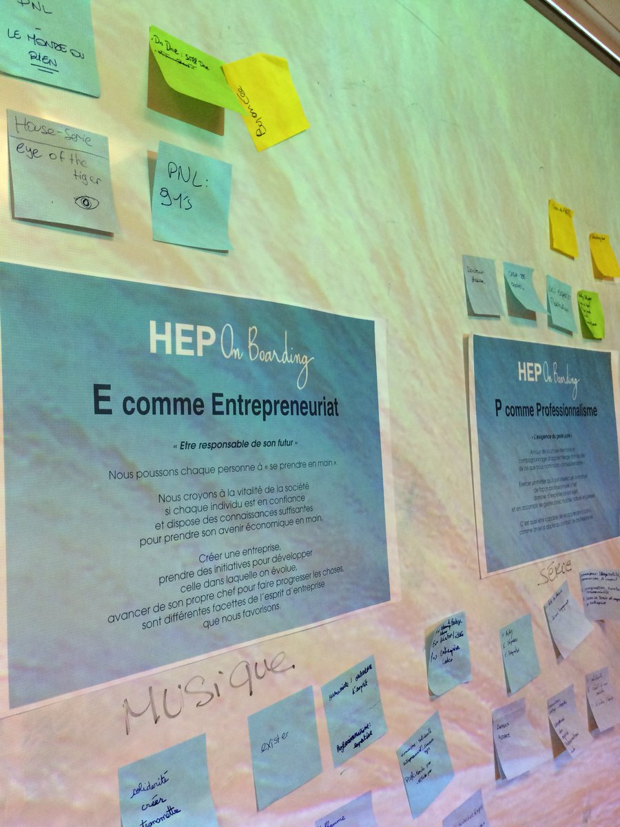 EPSIParis's tweet photo. 💡 #HEPOnBoarding2018 #HEPeducation #LaDefense #EPSI #LearnCode #ingenierie https://t.co/mLhKyQnD8o