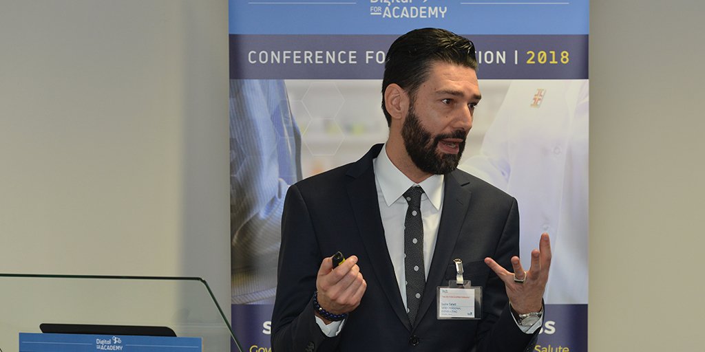 digital4academy's tweet photo. Luca Galati - Senior Consultant e Co-Founder di Very Personal Consulting – ci spiega come coinvolgere il proprio #SalesTeam con continuità. #PHARMASFED4A18 https://t.co/w1CclhNRUJ
