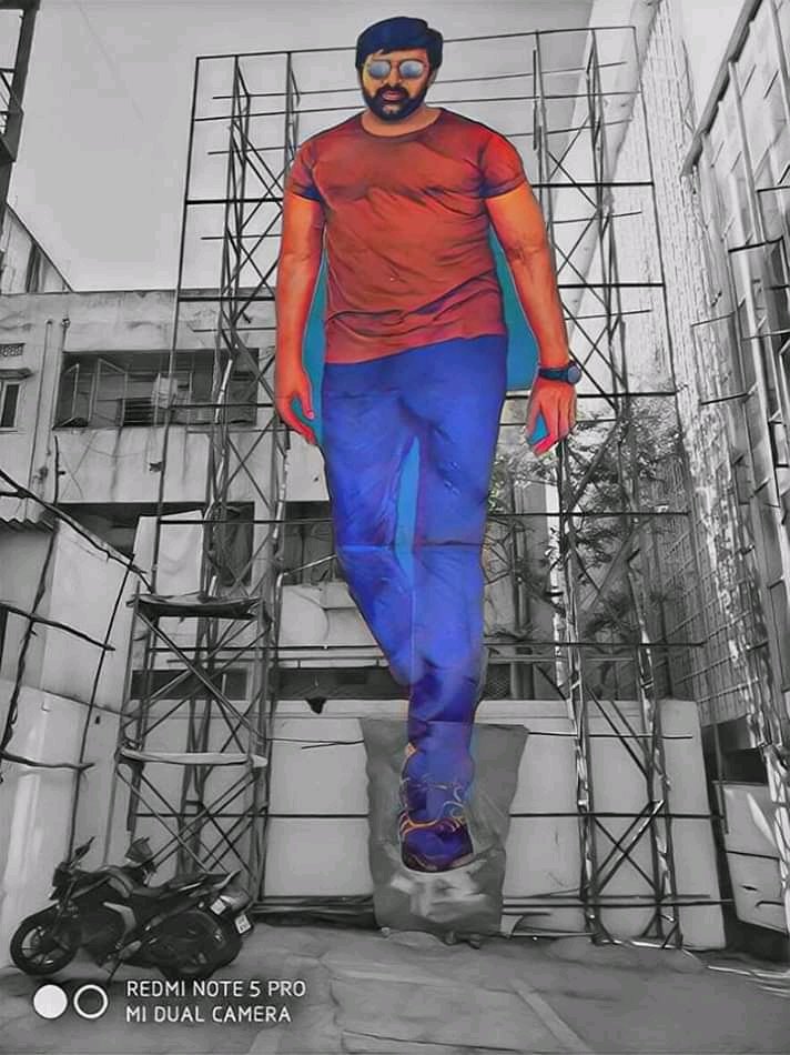 Shivakumar_offl's tweet photo. @JaiRaviteja ✊
#AmarAkbarAnthony
#AAAFromToday #AAAInTheaters https://t.co/grCIK2OdNS