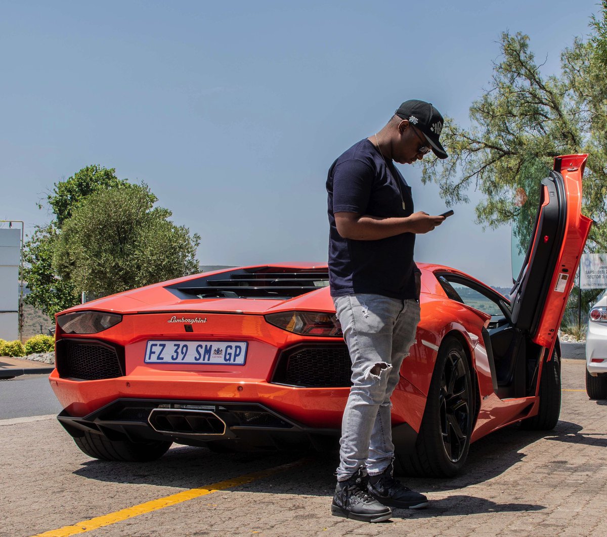 Shimza01's tweet photo. I dream different https://t.co/J2lkwS8UdN