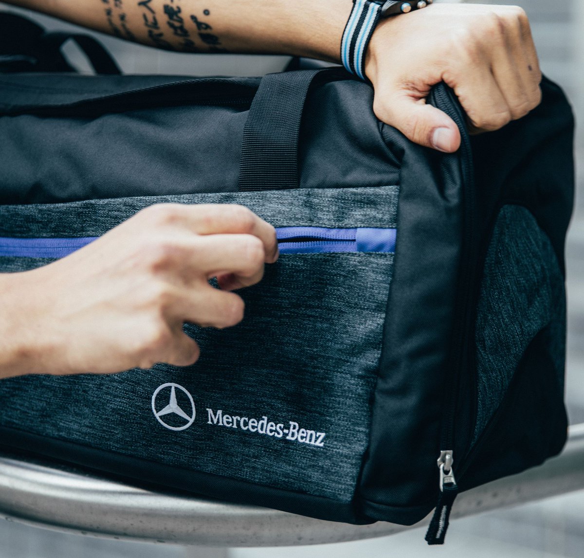 mercedes benz messenger bag