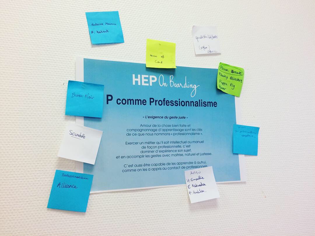 EPSIParis's tweet photo. Fin de l’atelier E ! Bravo pour vos belles idées 👏🏼💡 #HEPOnBoarding2018 #HEPeducation #LaDefense #EPSI #LearnCode #ingenierie https://t.co/eFRiJ9UJjQ
