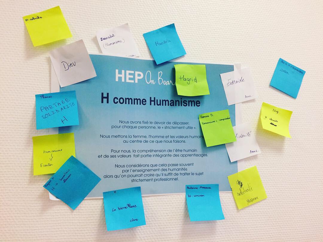 EPSIParis's tweet photo. Fin de l’atelier E ! Bravo pour vos belles idées 👏🏼💡 #HEPOnBoarding2018 #HEPeducation #LaDefense #EPSI #LearnCode #ingenierie https://t.co/eFRiJ9UJjQ