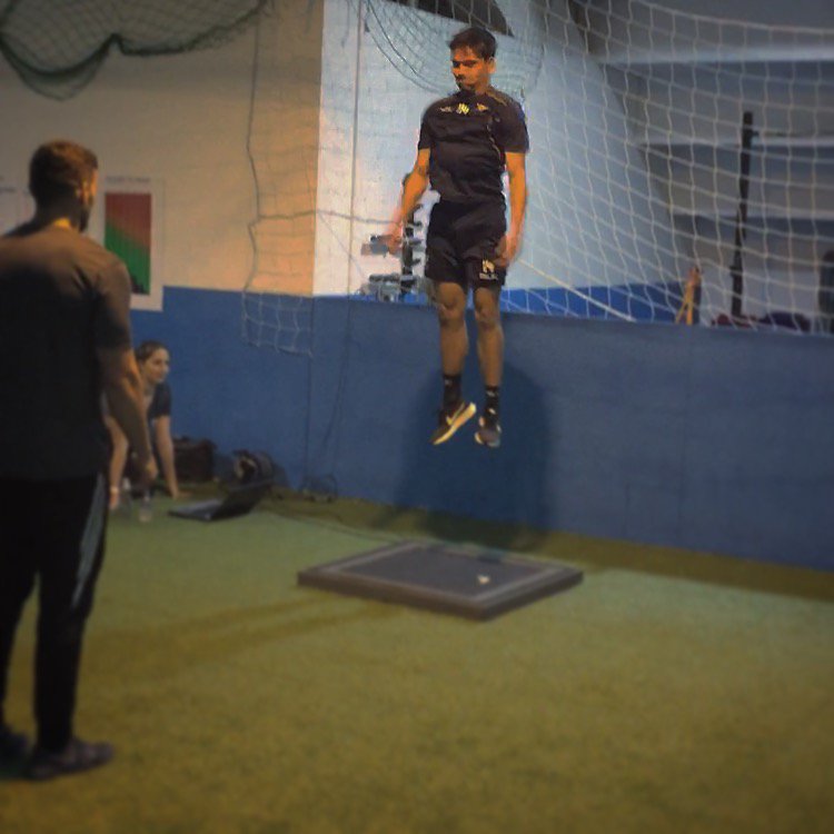 PrecisionTWM's tweet photo. We recently headed up to @spfl side @StJohnstone to test 22 of there players, using @forcedecks and @HamstringSolo_ 

Here's a snap of @aaroncomrie1 performing the biggest jump of the day.

We will look at the data gathered and assist with programming.

#TrainWhatMatters https://t.co/Zn9tVOANOs