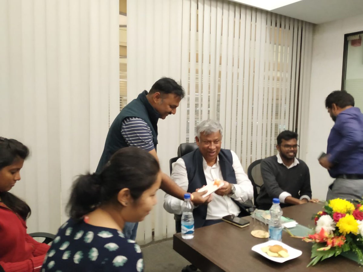 modifiednavin's tweet photo. #WelspunLearningWeek #WelspunGroup #BookReading #WaytoLearn @IamBidishaB @DipsaAcharya @TheWelspunGroup https://t.co/e03ck859CO