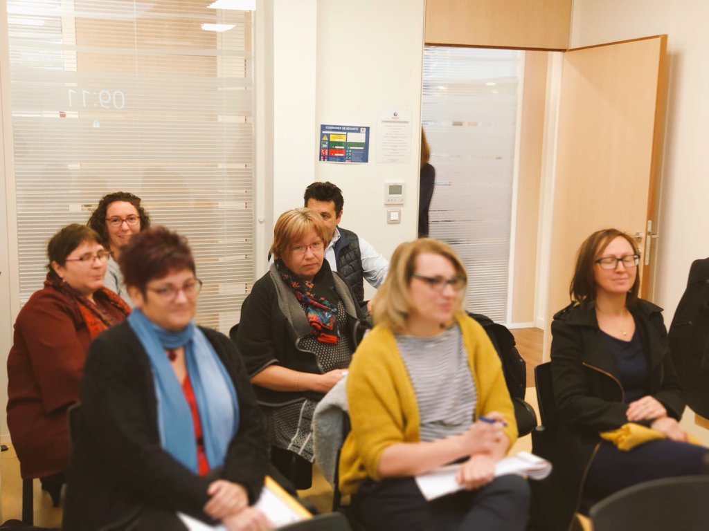 cyrille60005's tweet photo. Le numérique au service de nos partenaires #CD60 #defith #apa #adequation #compagnonsdumarais ce matin sur #montataire. Une meilleures connaissances pour une meilleur utilisation. @poleemploi_HDF #peemploi. https://t.co/Kem3kaWHka
